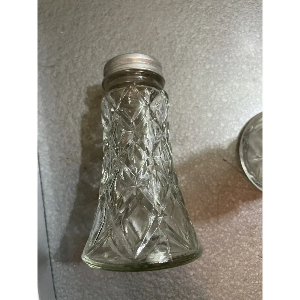 Vintage Diamond Pattern Salt & Pepper Shakers - Set Of 2 Glass